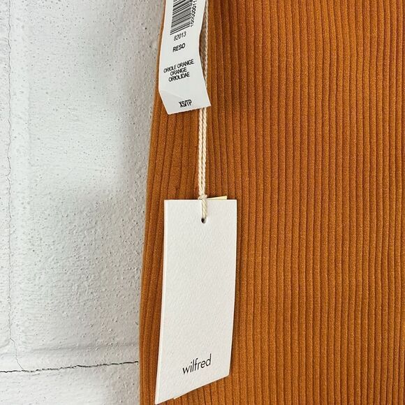 Aritzia Wilfred women’s Reso high waisted knit mini skirt - Picture 2 of 6